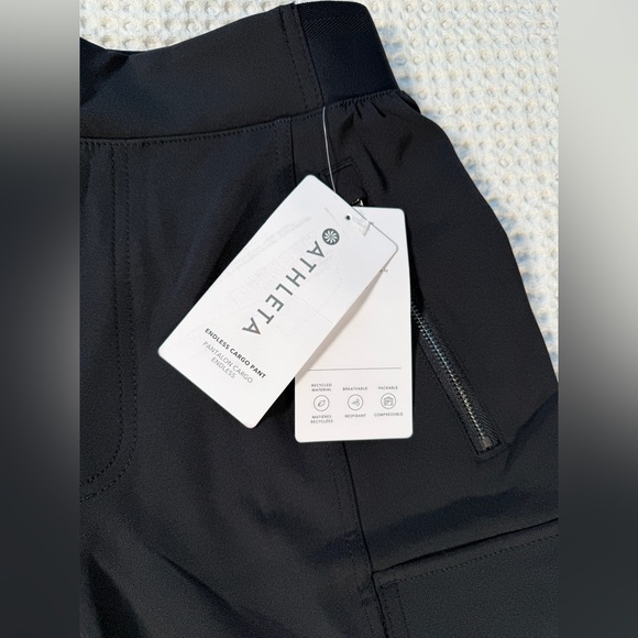 NEW Athleta Black Women’s Endless Cargo Pants Size 4 - Picture 2 of 10